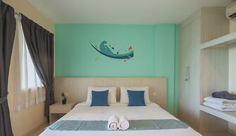 AnyLodge Waterfront Marina Island Pangkor