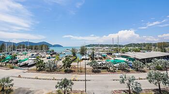 AnyLodge Waterfront Marina Island Pangkor