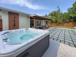 Wicker Wine - Location Hot Tub Gated Yard