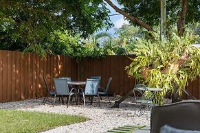 Wicker Wine - Location Hot Tub Gated Yard