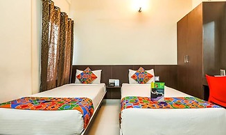 Fabhotel Comfort Inn