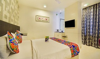 Fabhotel Singh Suites