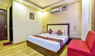 Fabhotel Sr Residency