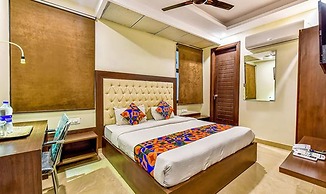 Fabhotel Sr Residency