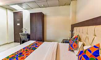 Fabhotel Sr Residency