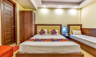 Fabhotel Sr Residency