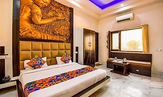 Fabhotel Pahadi Cottage