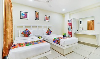 Fabhotel The Brown Tree