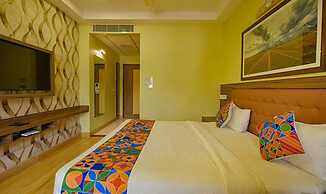 Fabhotel Emerald Resort