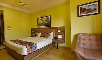 Fabhotel Emerald Resort