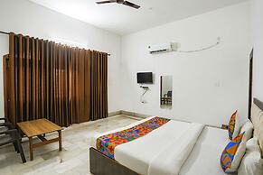 Fabexpress Prashansa Palace