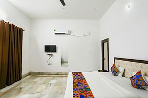 Fabexpress Prashansa Palace