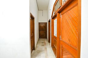 Fabexpress Prashansa Palace