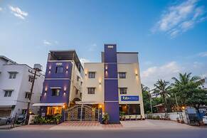 Fabhotel Earth