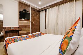 Fabhotel Kingdom Sai