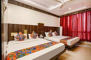 Fabhotel Kingdom Sai