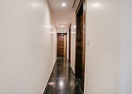 Fabhotel Kingdom Sai