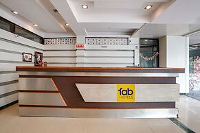 Fabhotel Kingdom Sai