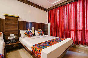 Fabhotel Kingdom Sai