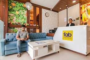 FabHotel Golden City