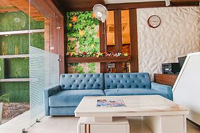 Fabhotel Golden Enterprise