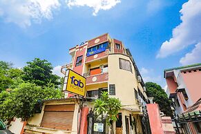 Fabexpress Jai Manglam Service Apartment