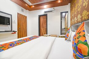 FabHotel Dream Paradise