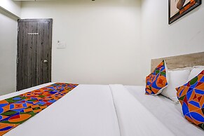 Fabhotel Bhakti Inn