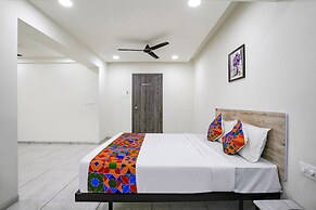 Fabhotel Bhakti Inn