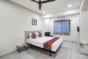 Fabhotel Bhakti Inn