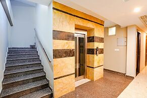 Fabhotel Cloud 9 Shopprix Mall