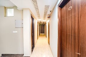 Fabhotel Cloud 9 Shopprix Mall