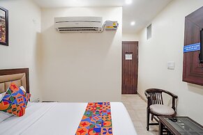 Fabhotel Cloud 9 Shopprix Mall