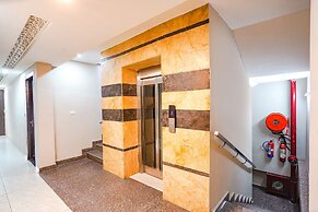 Fabhotel Cloud 9 Shopprix Mall