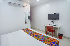 Fabexpress Lloyds Inn I