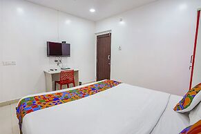 Fabexpress Lloyds Inn I