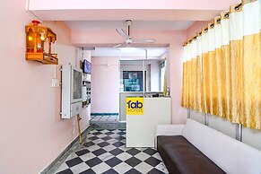 Fabhotel Comfort N Cozy