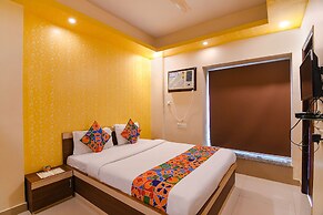 Fabhotel Comfort N Cozy