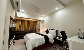 Fabhotel Prime Finesse