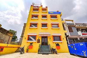 FabHotel Umrao Haveli With Pool