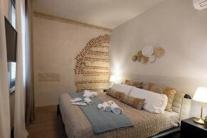 Verona Romana Apartments
