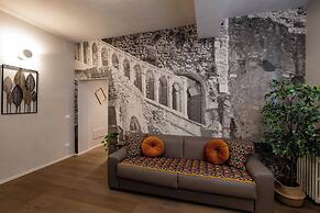 Verona Romana Apartments