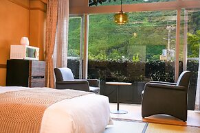 YUFUIN FLORAL VILLAGE HOTEL