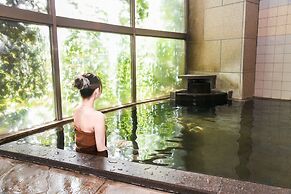 YUFUIN FLORAL VILLAGE HOTEL