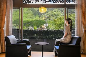 YUFUIN FLORAL VILLAGE HOTEL