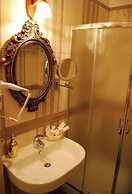 2 Kitarrat Boutique Hotel & SPA