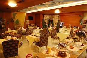 2 Kitarrat Boutique Hotel & SPA