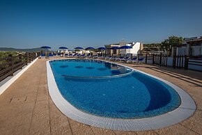 Beautiful Vista Blu Resort No2148