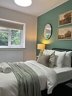 4 Beds House Coventry Sleep 7 With 3parking Spaces