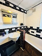 Immaculate 3-bed Apartment in London